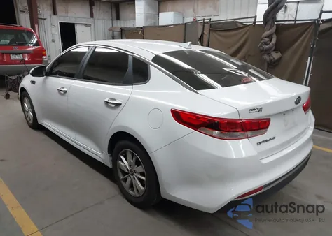 2016 Kia Optima Lx z USA, uszkodzony, nr VIN 5XXGT4L3XGG026620